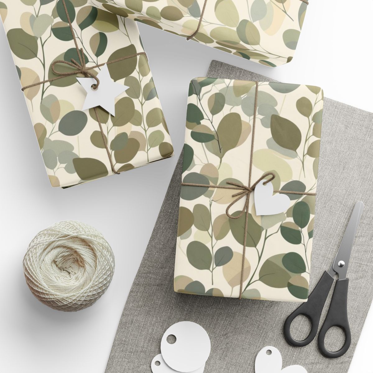 All-Season Botanical Wrapping Paper — Botanical Pattern