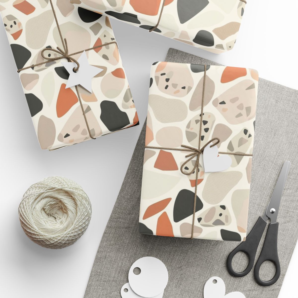 All-Season Organic Wrapping Paper — Organic Pattern