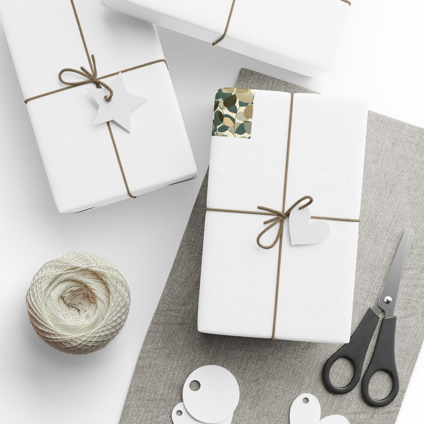 All-Season Botanical Wrapping Paper — Botanical Pattern