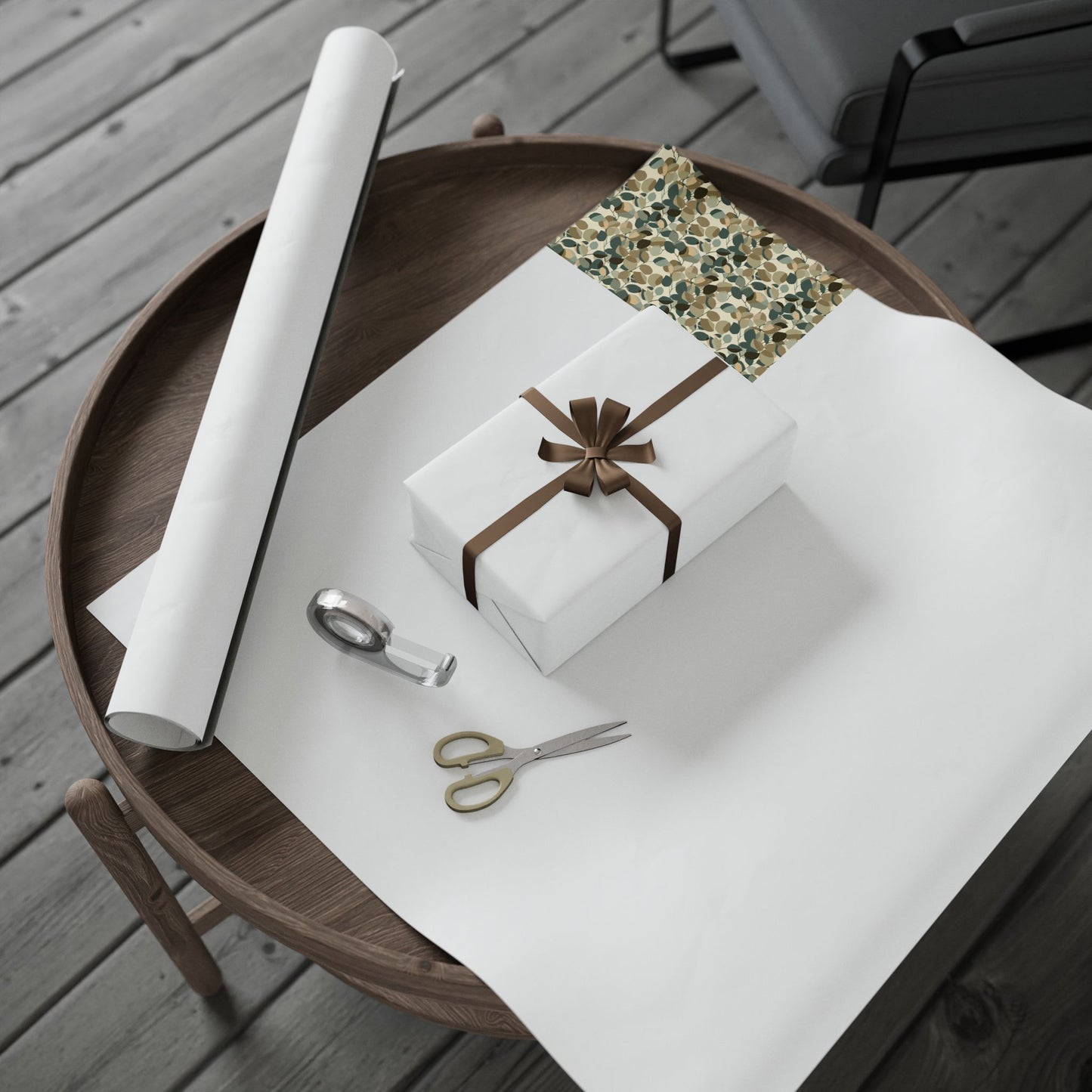 All-Season Botanical Wrapping Paper — Botanical Pattern