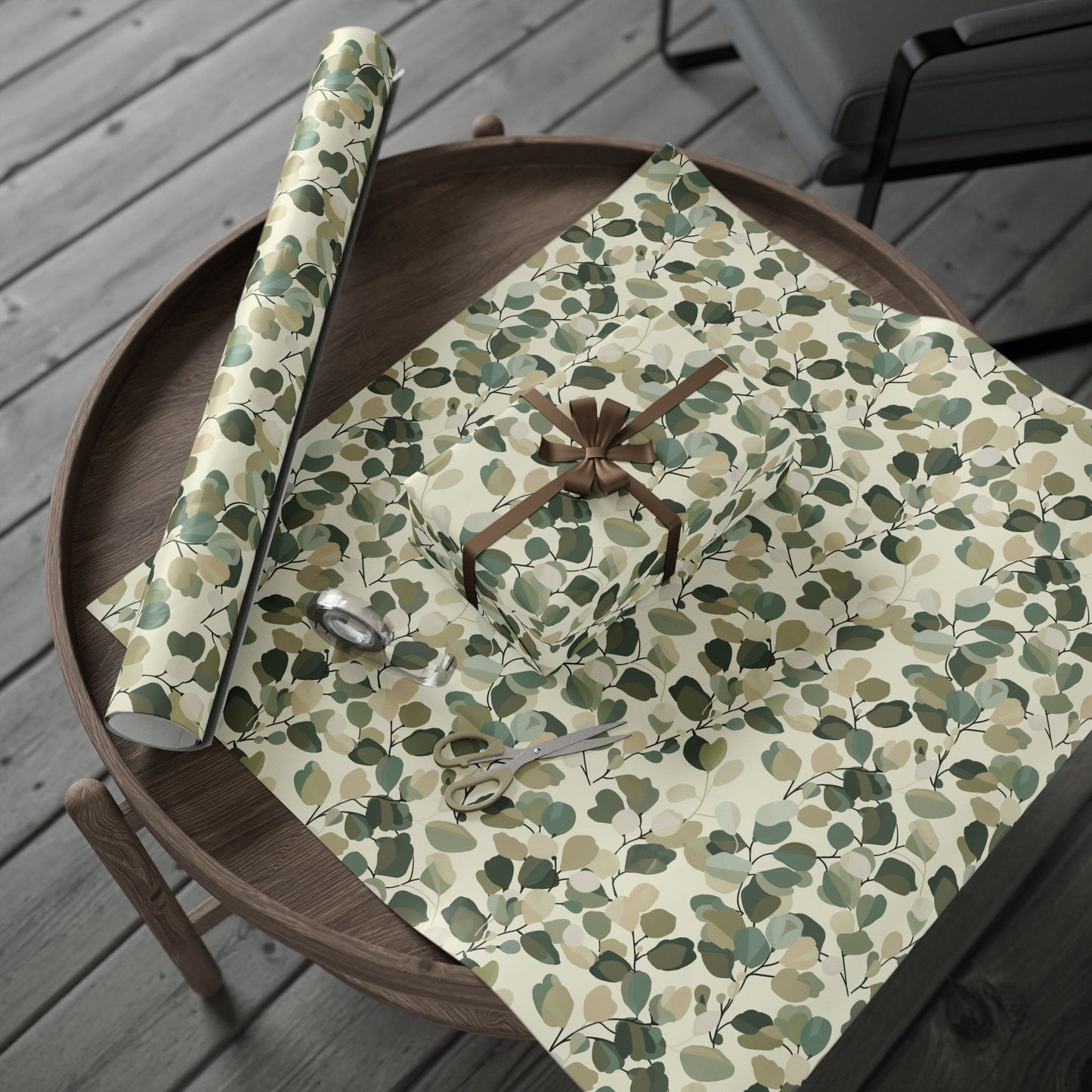All-Season Botanical Wrapping Paper — Botanical Pattern