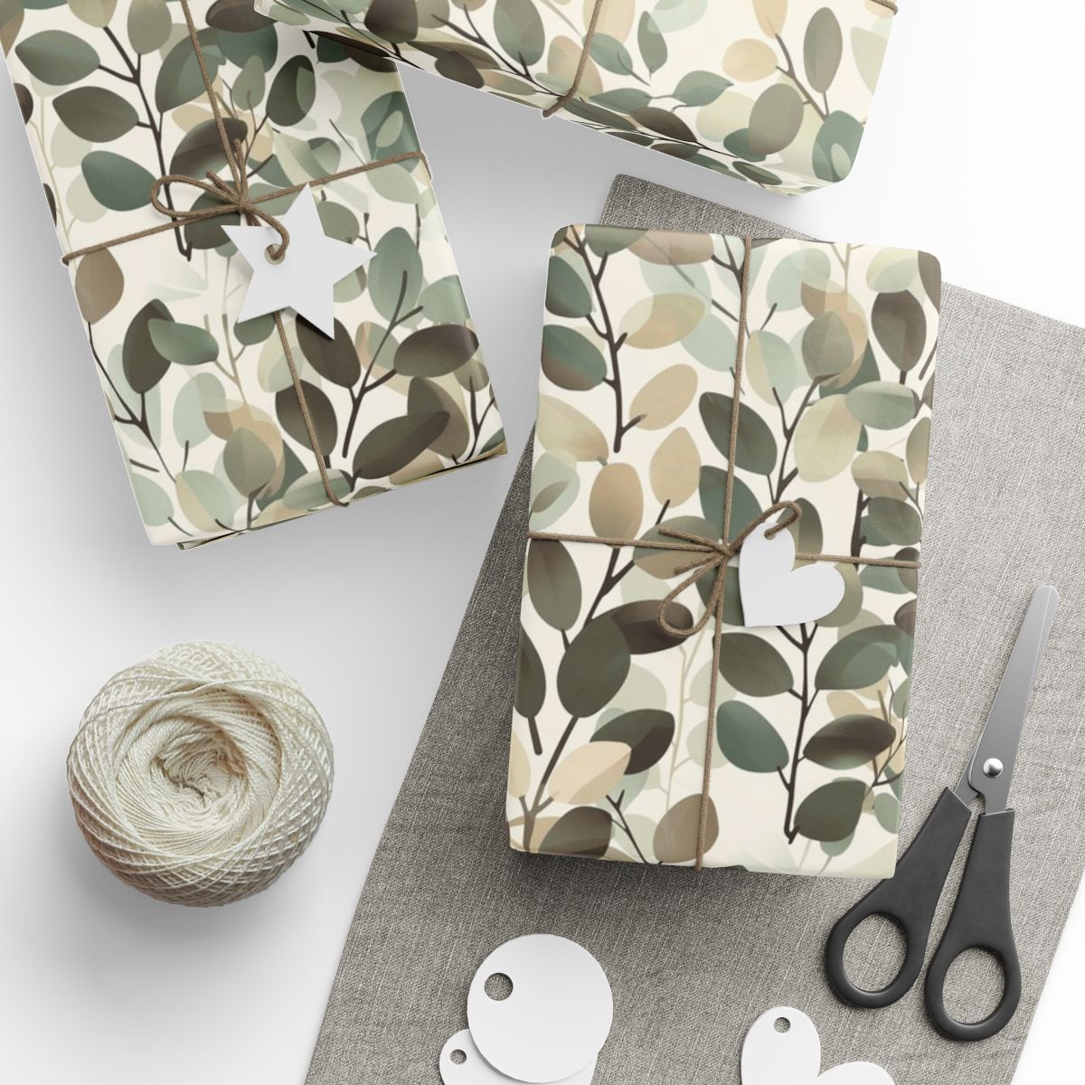 All-Season Botanical Wrapping Paper — Botanical Pattern