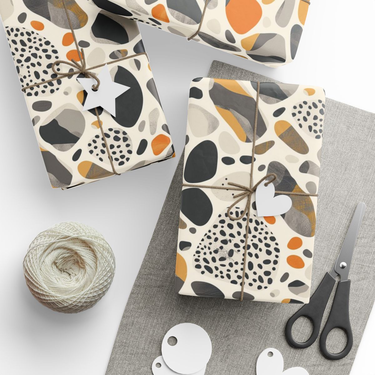 All-Season Organic Wrapping Paper — Organic Pattern